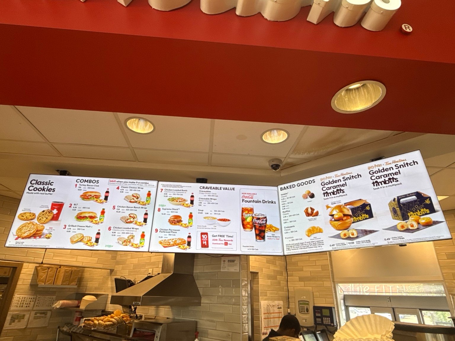 Commercial multi-screen digital menu display installation